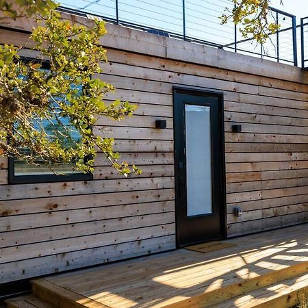 New! The Texas Longhorn-Luxury Container Home Fredericksburg Exteriör bild