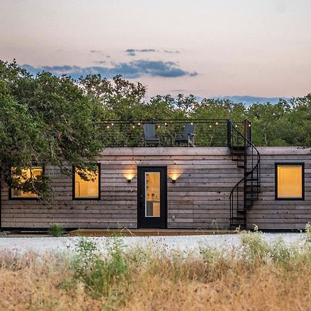 New! The Texas Longhorn-Luxury Container Home Fredericksburg Exteriör bild